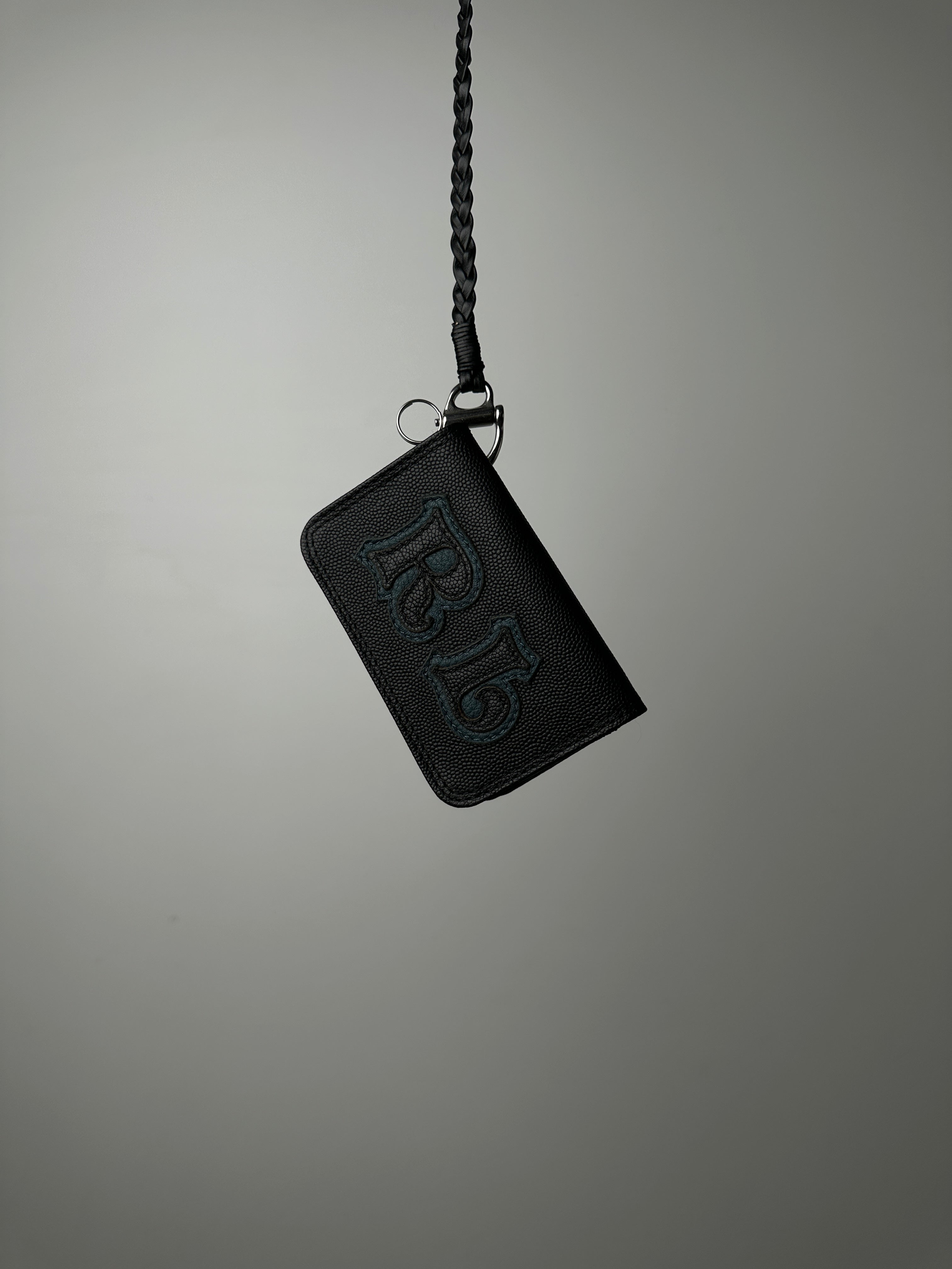 R L WALLET