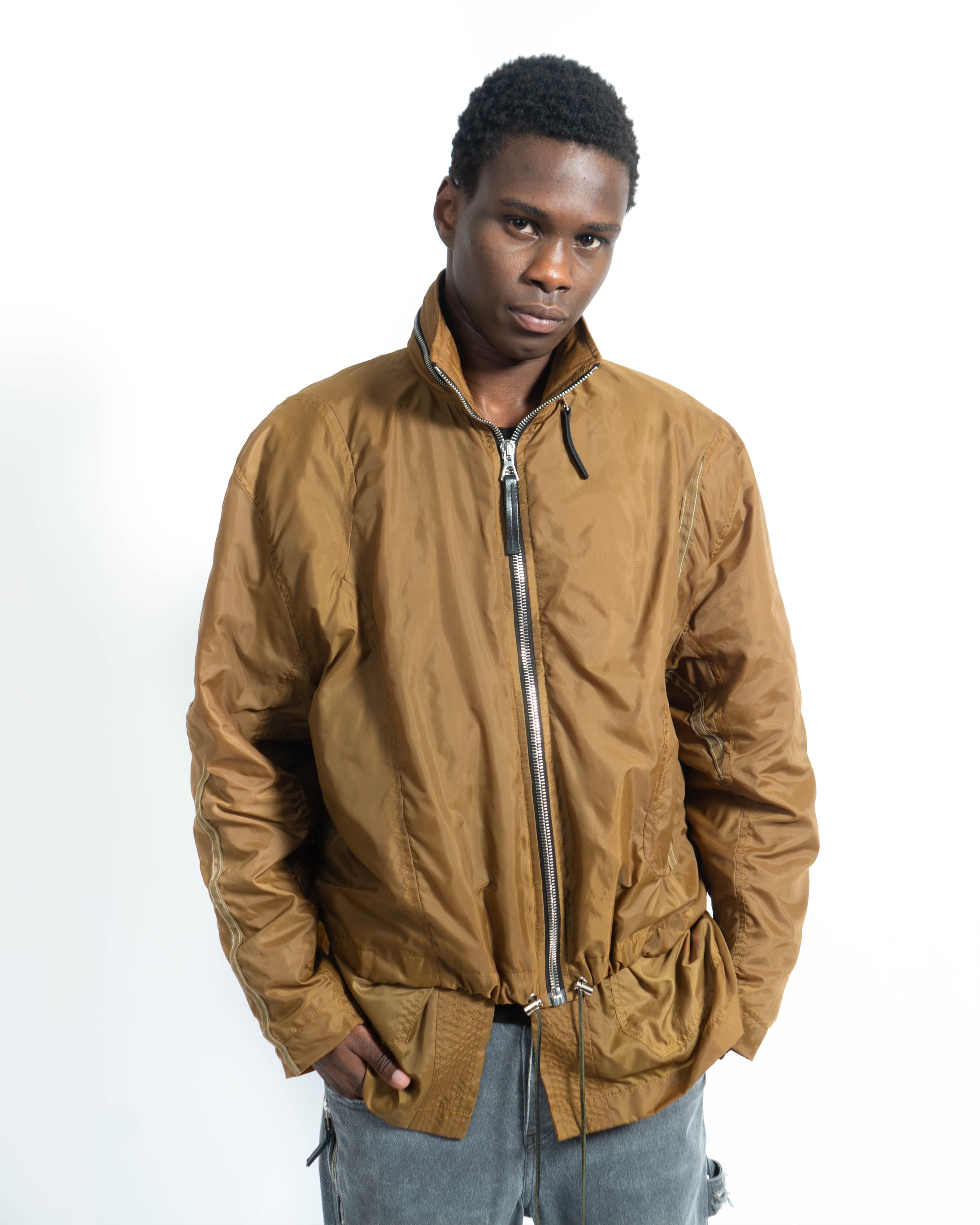 PARACHUTE BOMBER