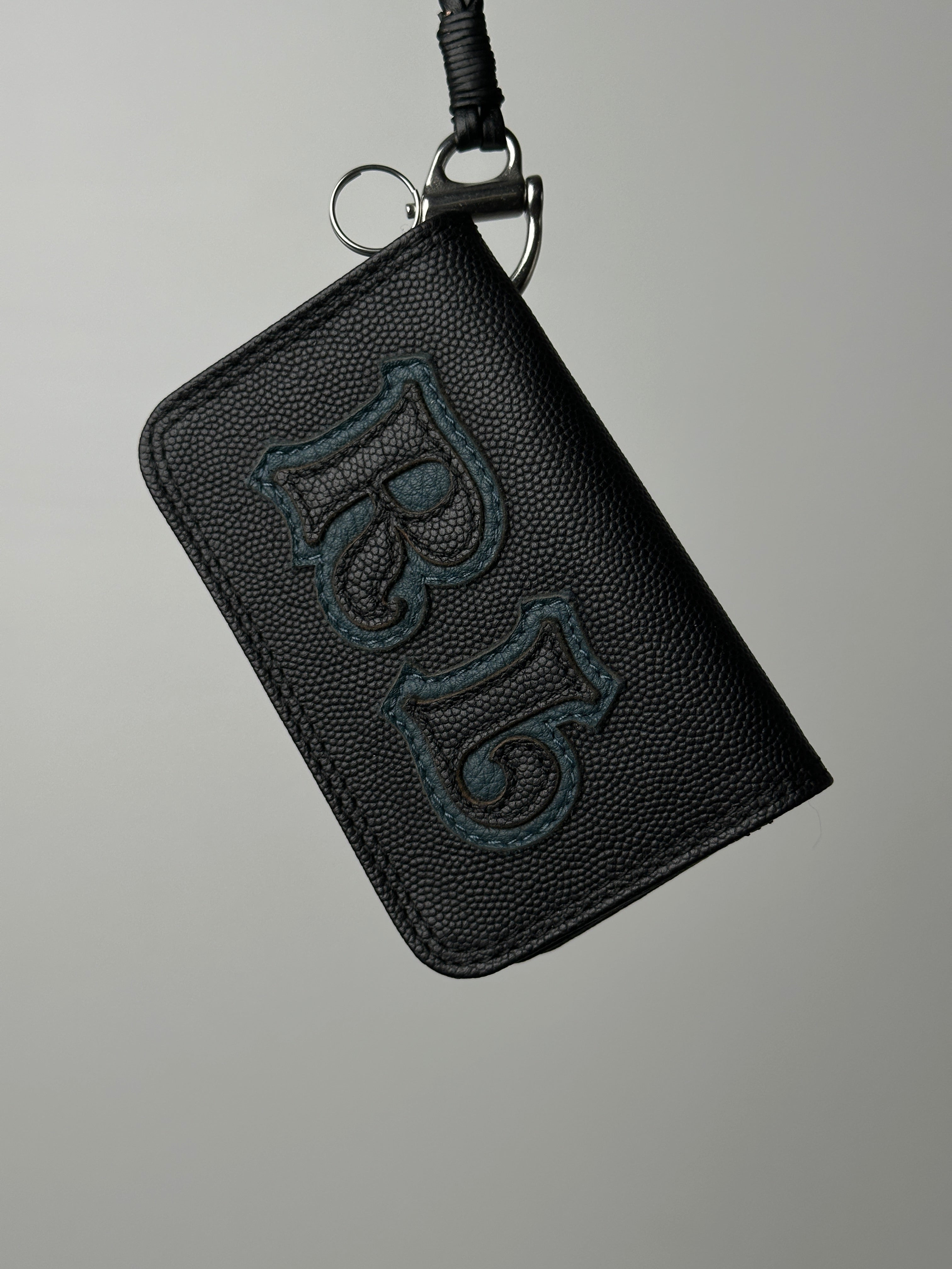 R L WALLET