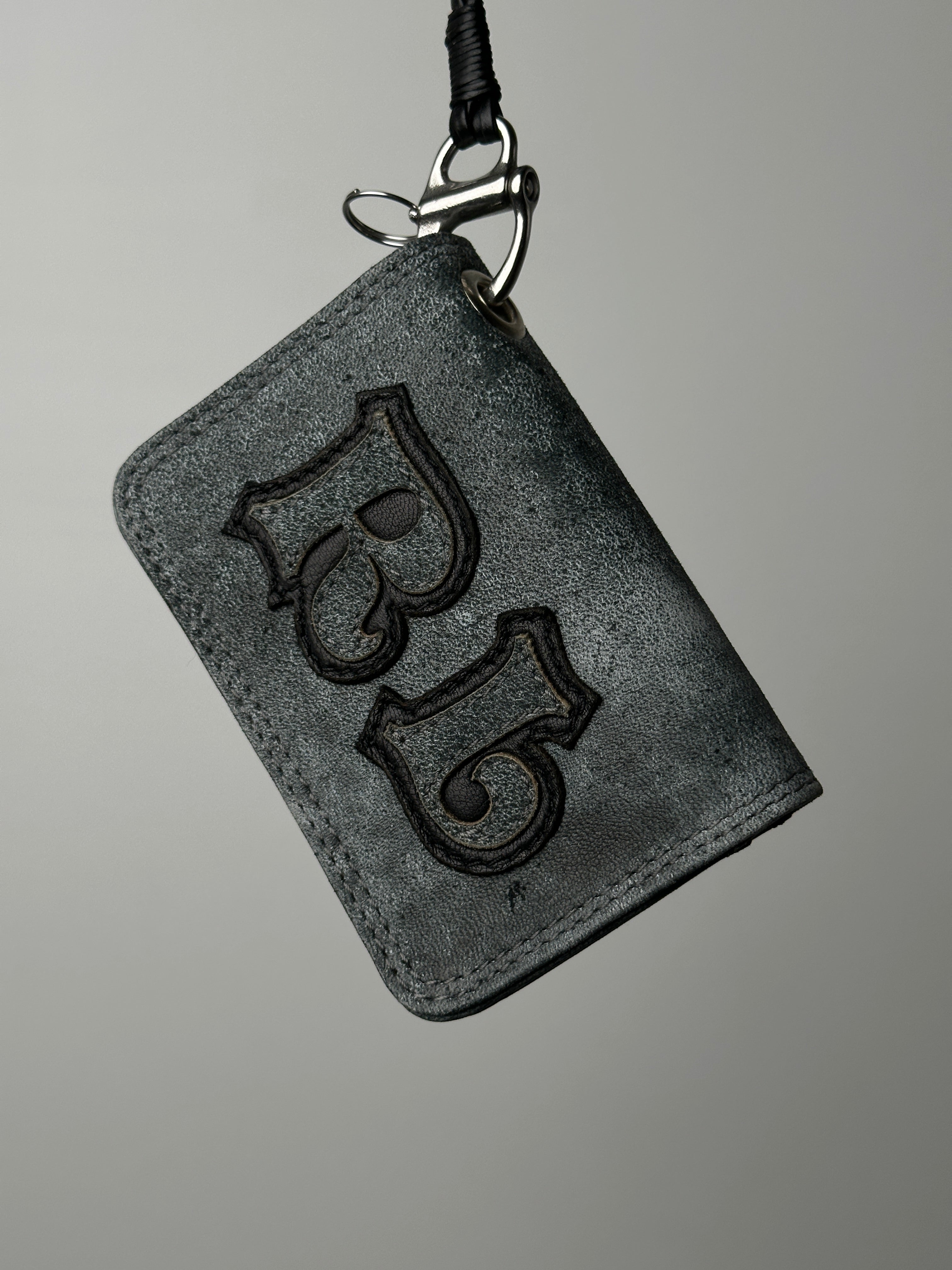 R L WALLET