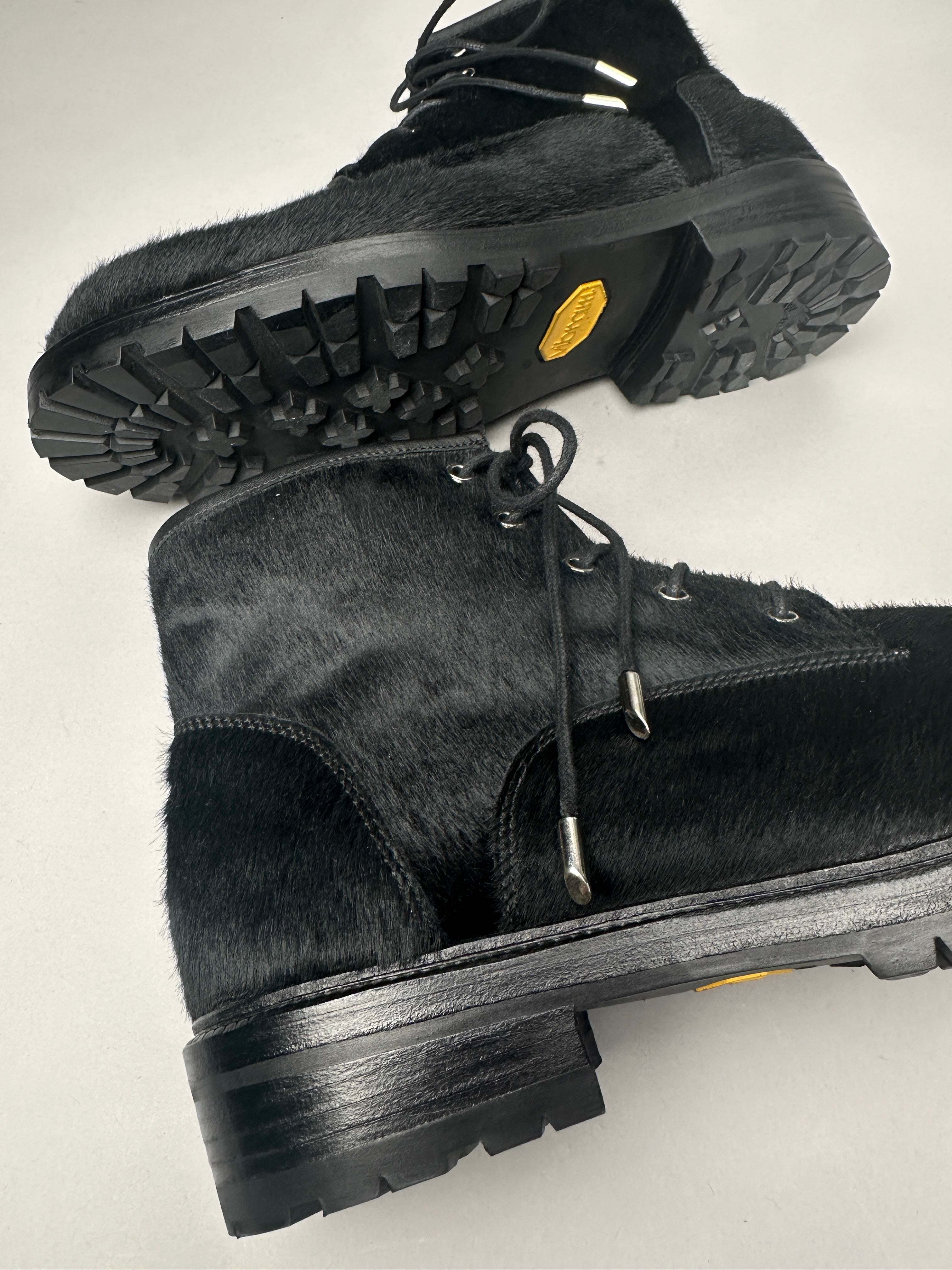 OUTPOST BOOTS