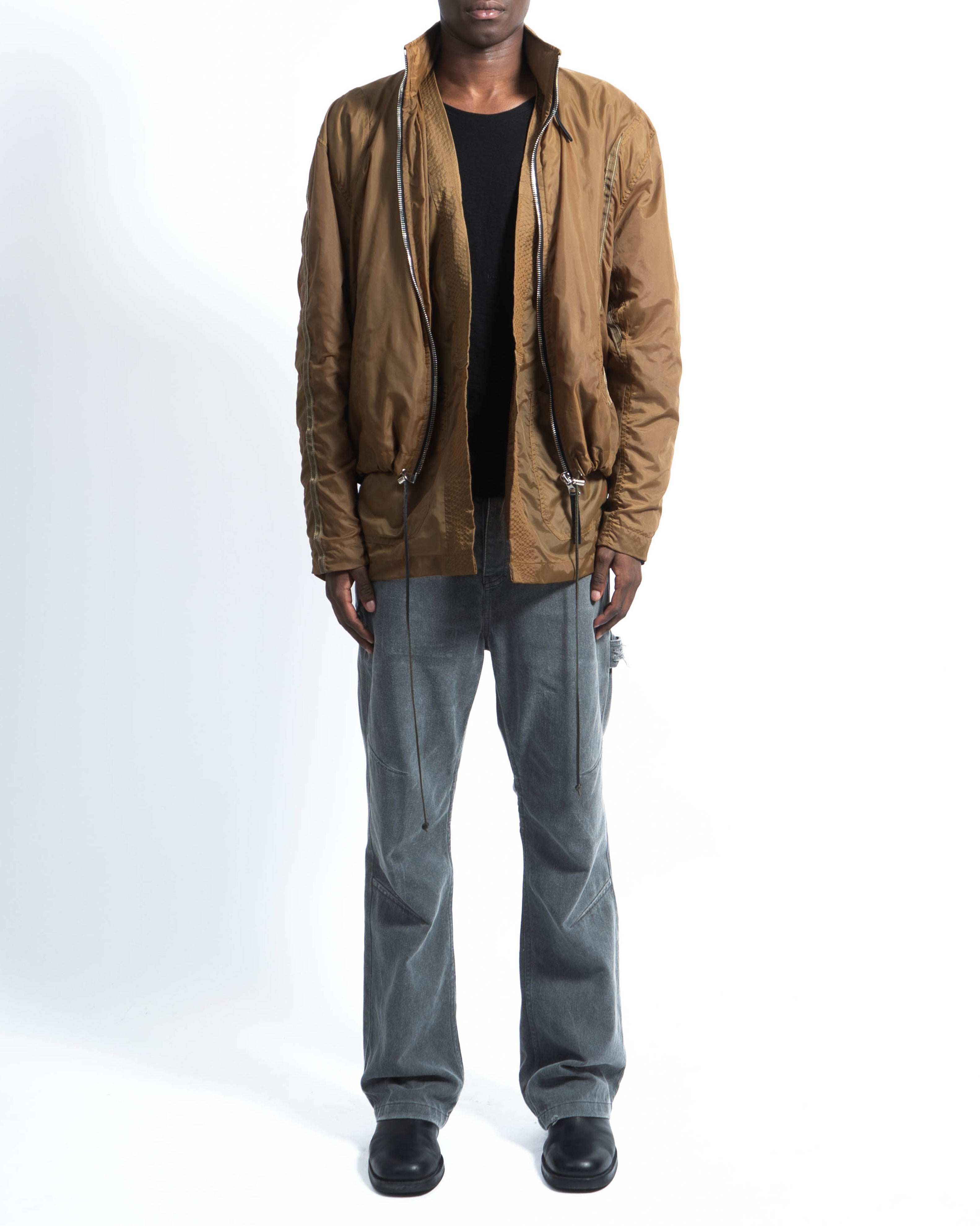 PARACHUTE BOMBER