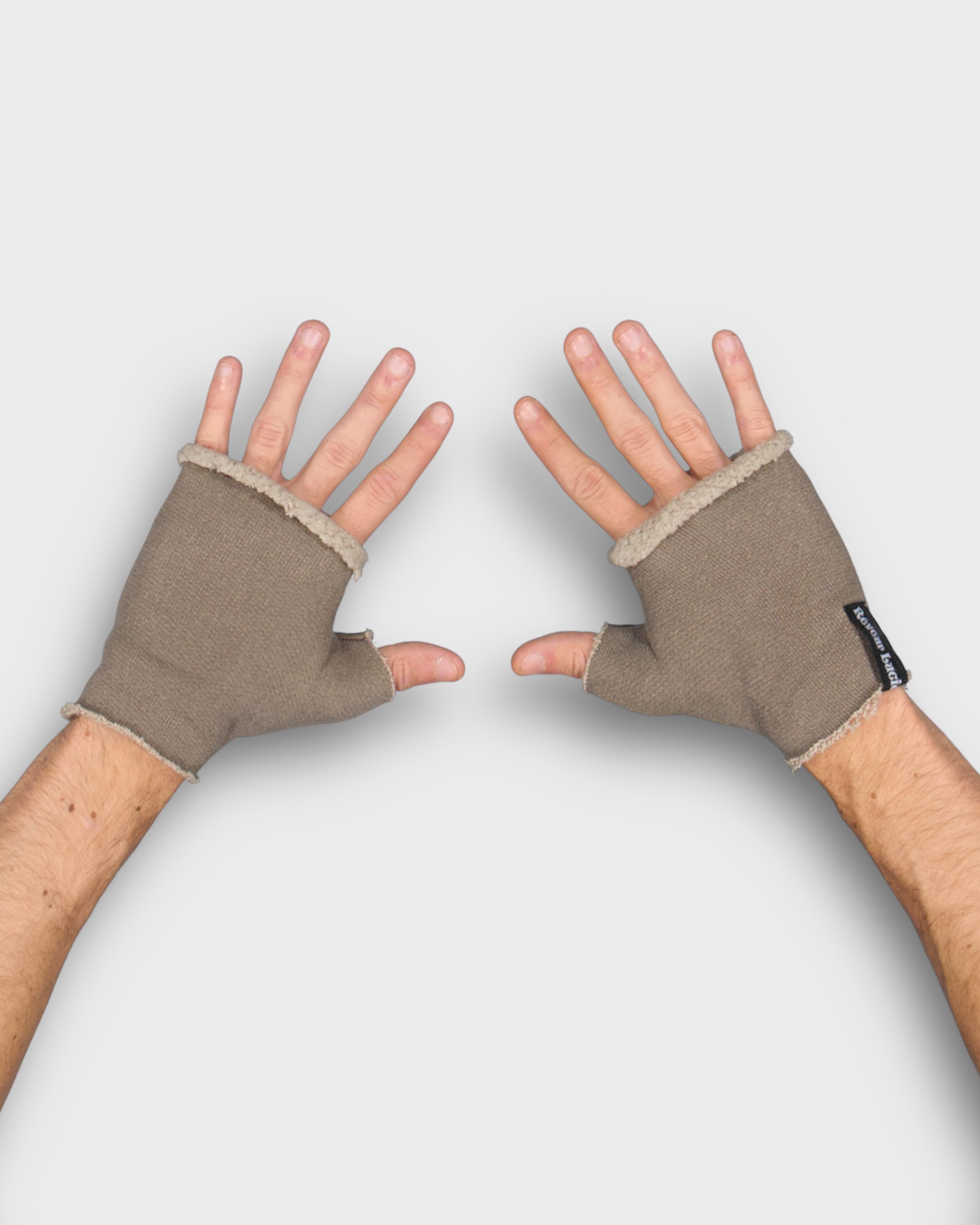 CUT OFF GLOVES